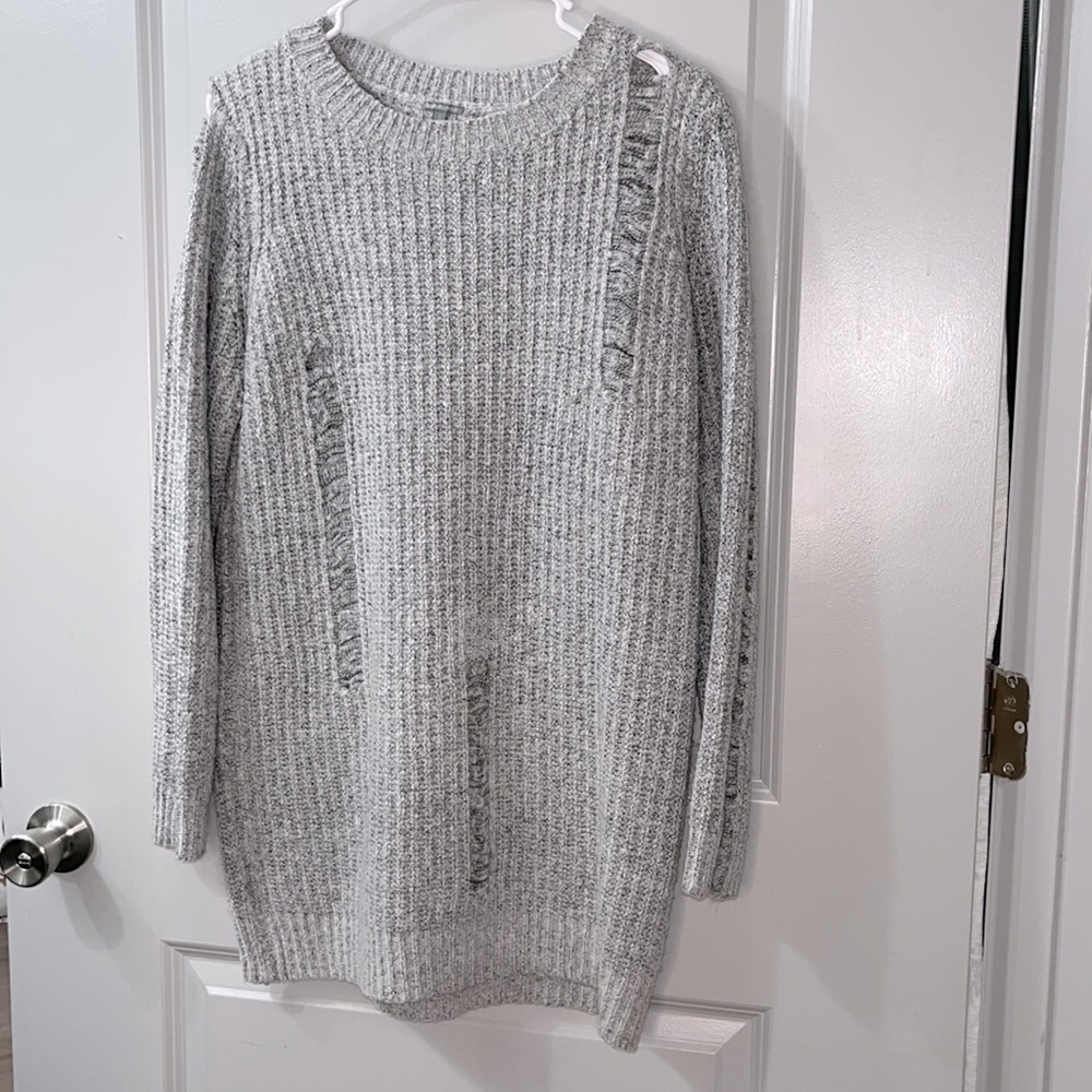 Grey sweater